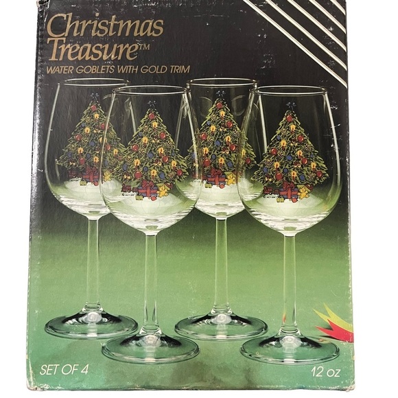 Carlton Glass Christmas Treasure Water Goblets Wine Glass US Made Christmas Tree - Picture 5 of 8
